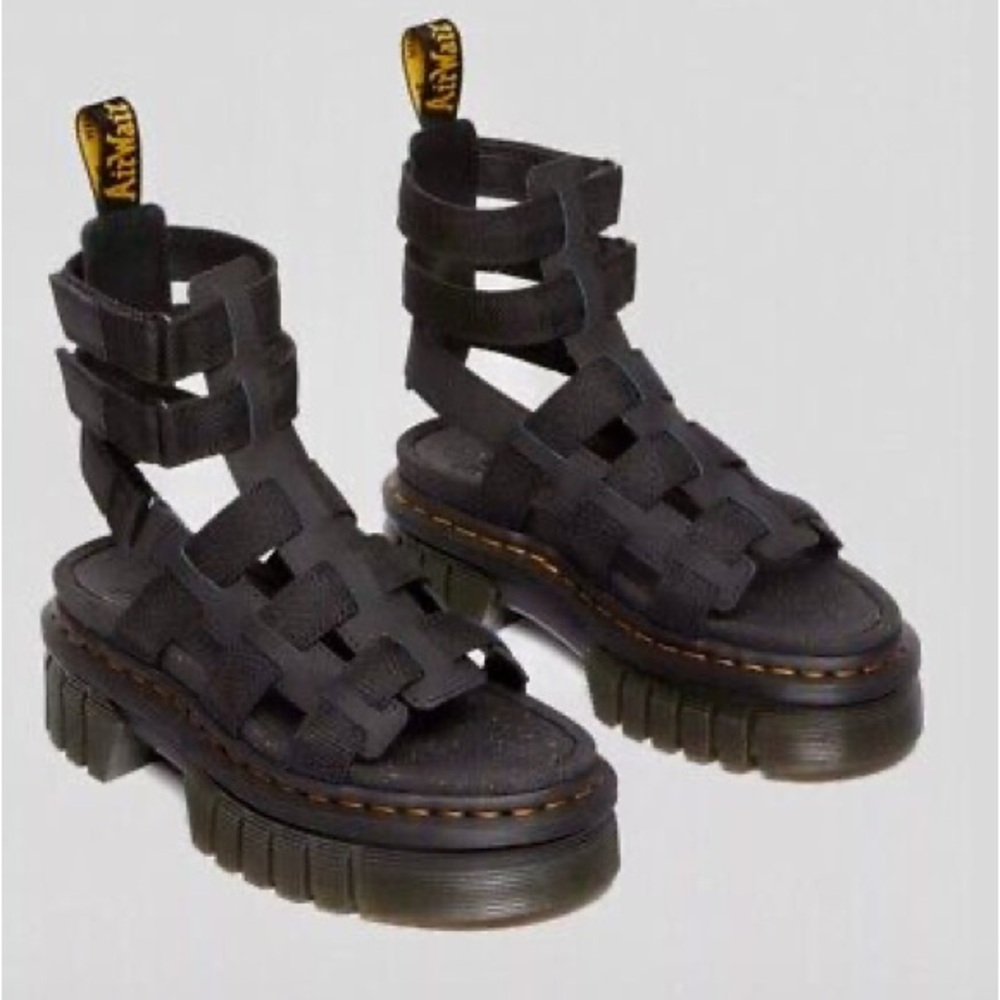 Dr. Martens Ricki gladiator sandals, US 7